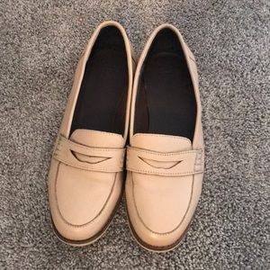 Nude loafers